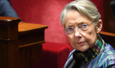 Elisabeth Borne à l'Assemblée, le 28 février 2023. ( AFP / BERTRAND GUAY )
