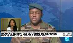Bamako rompt les accords de défense avec Paris, qui dénonce une décision "injustifiée"