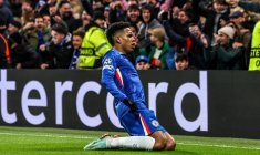 Estêvão rejoint un club très fermé