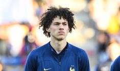 La liste des 23 Bleus avec Maghnes Akliouche et Rayan Cherki, mais sans Hugo Ekitike