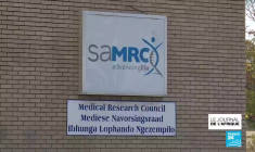 Submergée par le Covid-19, l'Afrique du sud attend avec impatience les vaccins