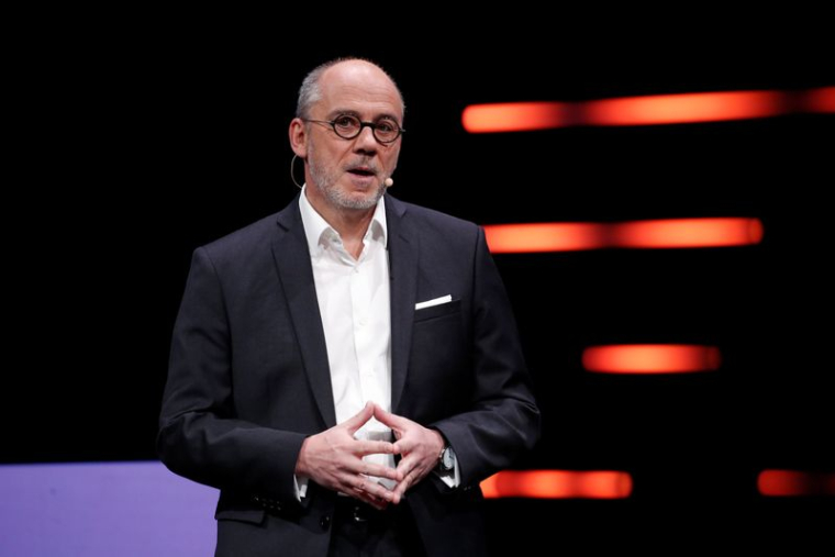 AFFAIRE TAPIE: LE PARQUET REQUIERT UNE PEINE DE PRISON CONTRE LE PDG D'ORANGE