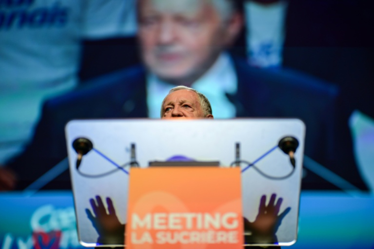 Jean-Michel Aulas lors d'un meeting de campagne à Lyon, le 10 mars 2026 ( AFP / OLIVIER CHASSIGNOLE )