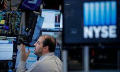 WALL STREET OUVRE DANS ROUGE