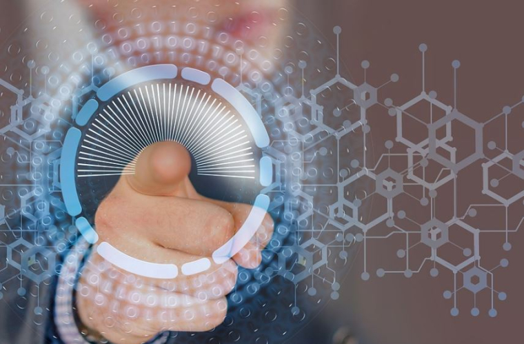 CS se présente comme "concepteur, intégrateur & opérateur de systèmes critiques". (crédit : Geralt / Pixabay)