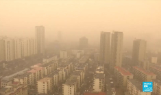Tempête de sable et pollution : cocktail suffocant à Pékin