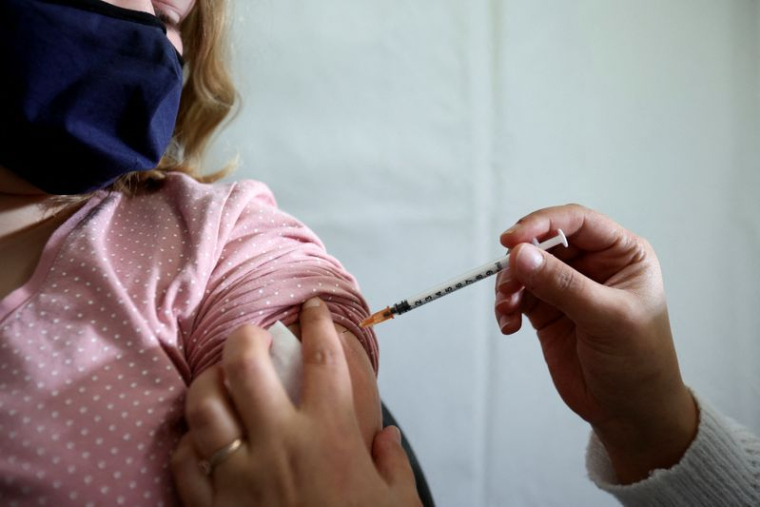 CORONAVIRUS: LA HAS VALIDE L'OUVERTURE DE LA VACCINATION À L'ENSEMBLE DES 5-11 ANS
