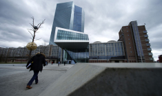 LA BCE PRÊTE À ÊTRE ACCOMMODANTE FACE À UNE INFLATION ÉLUSIVE