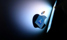 Logo de l'App Store, le 26 août 2021 à Los Angeles ( AFP / Chris DELMAS )