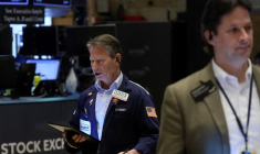 LA BOURSE DE NEW YORK REBONDIT JEUDI À L'OUVERTURE