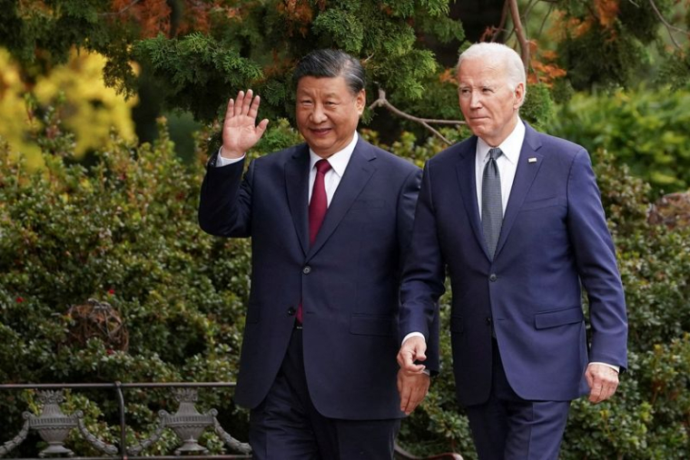 Le président américain Joe Biden rencontre le président chinois Xi Jinping en marge du sommet de l'APEC, à Woodside