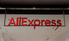Le logo d'AliExpress dans la boutique AliExpress, à Grenade