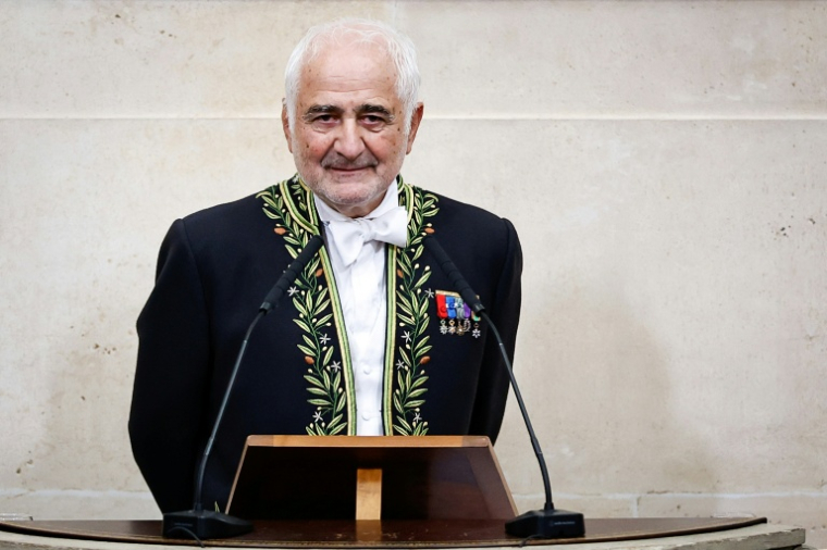 Le chef Guy Savoy lors de son installation à l'Académie des Beaux-Arts à Paris le 20 mai 2026 ( AFP / SIMON WOHLFAHRT )