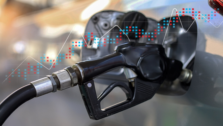 Mauvaise nouvelle pour la déclaration aux frais réels des dépenses de carburant (Crédits photo: Piya W.  - stock.adobe.com)