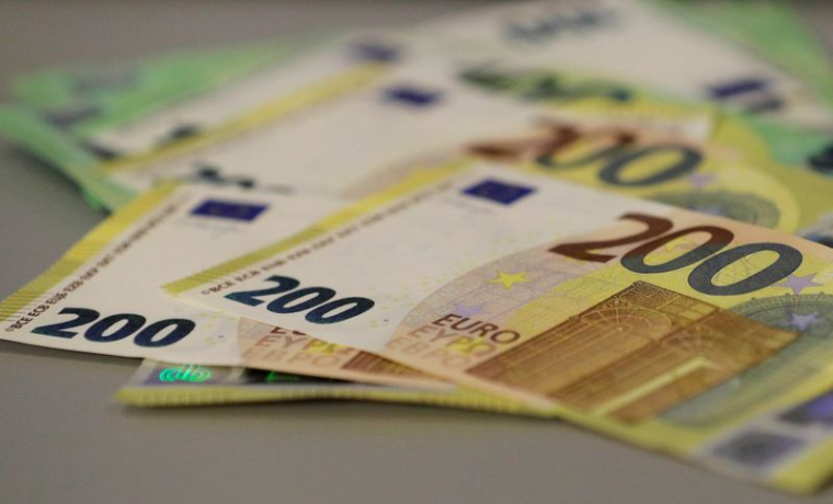 L'UE APPROUVE LE BUDGET 2021