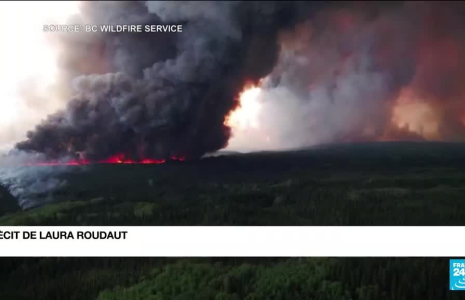 Incendies historiques au Canada : un nombre record d'évacués, la situation pourrait durer