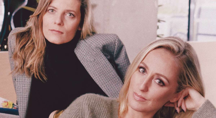 Parmi les fondateurs de la start-up figurent Sophie Hersan (à gauche) et Fanny Moizant, deux personnalités du secteur de la mode. (©Vestiaire Collective)