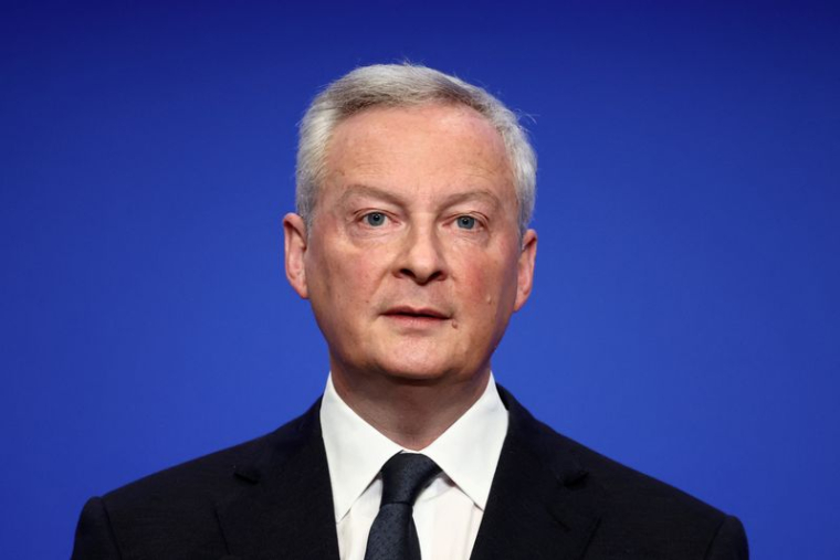 Le ministre français de l'Économie Bruno Le Maire au ministère des Finances de Bercy à Paris