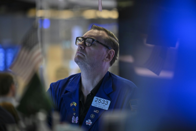 Un opérateur à la Bourse de New York le 18 juillet 2025 ( AFP / ANGELA WEISS )