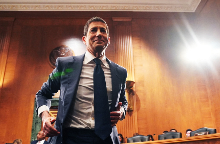 Kevin Warsh, candidat du président Donald Trump à la tête de la Réserve fédérale, lors de son audition devant la commission bancaire du Sénat. (Kojiro Sekine / Yomiuri / The Yomiuri Shimbun via AFP).