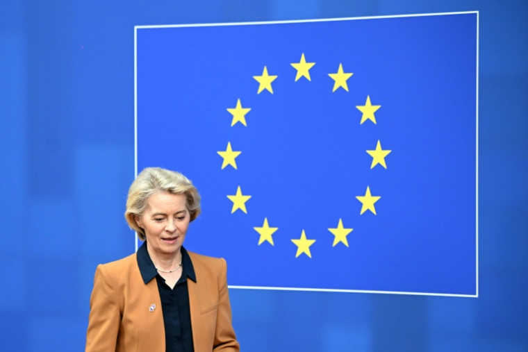 La présidente de la Commission européenne, Ursula von der Leyen, le 10 juin 2026 à Bruxelles ( AFP / Nicolas TUCAT )
