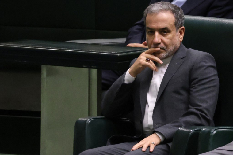 Abbas Araghchi à Téhéran, en Iran, le 17 août 2024. ( AFP / ATTA KENARE )