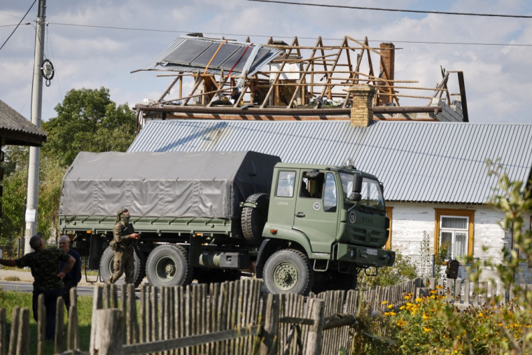 Une maison touchée par un drone russe à Wyryki-Wola, en Pologne, le 10 septembre 2025. ( AFP / WOJTEK RADWANSKI )