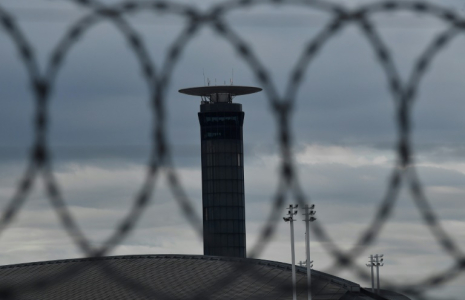Une tour de contrôle de l'aéroport de Paris-Charles-de-Gaulle, dans la banlieue nord-est de Paris, le 16 septembre 2022 ( AFP / JULIEN DE ROSA )