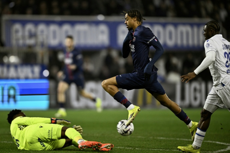 Bradley Barcola inscrit l'unique but de la victoire remportée par le PSG à Auxerre, le 23 janvier 2026  ( AFP / JULIEN DE ROSA )