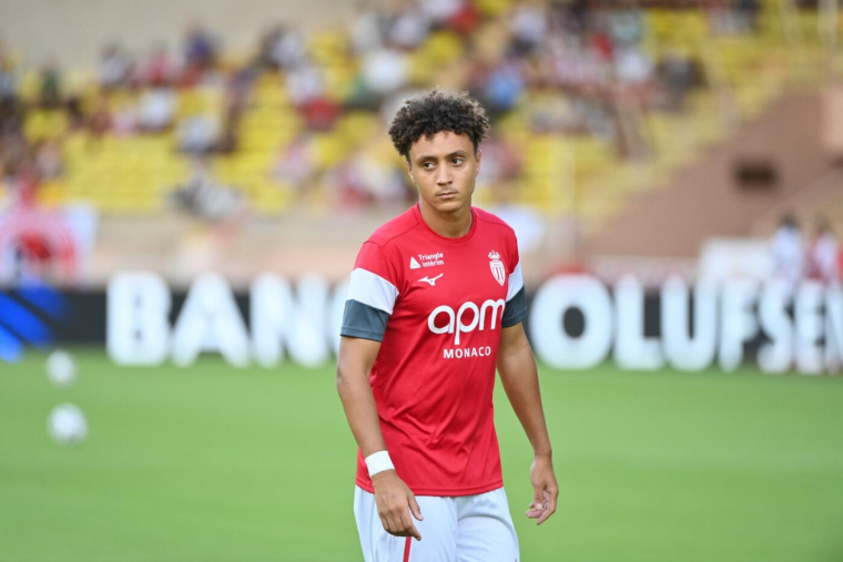 Eliesse Ben Seghir quitte officiellement Monaco