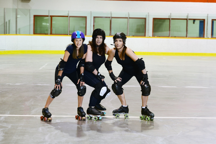 Le roller derby, un sport féminin spectaculaire et impertinent