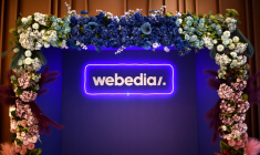 ( AFP / CHRISTOPHE ARCHAMBAULT )