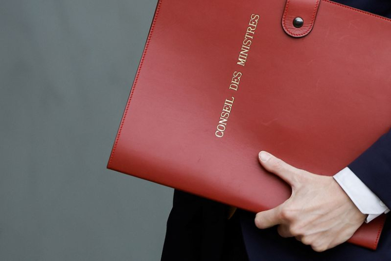 RÉSULTATS CONTRASTÉS POUR LES MINISTRES ET LES TÉNORS DE LA "MACRONIE"