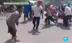 Coup d'État en Birmanie : Raid de la junte militaire contre des cheminots grévistes