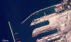 Image satellite de la base russe de Tartous, le 3 décembre 2024. ( Planet Labs PBC / - )