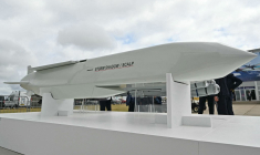 L'Ukraine reçoit notamment des missiles Storm Shadow / SCALP  produits par MBDA. Mais les quantités posent problème (illustration) ( AFP / JUSTIN TALLIS )