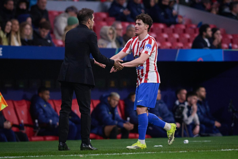 Diego Simeone s'exprime sur le cas Julián Alvarez