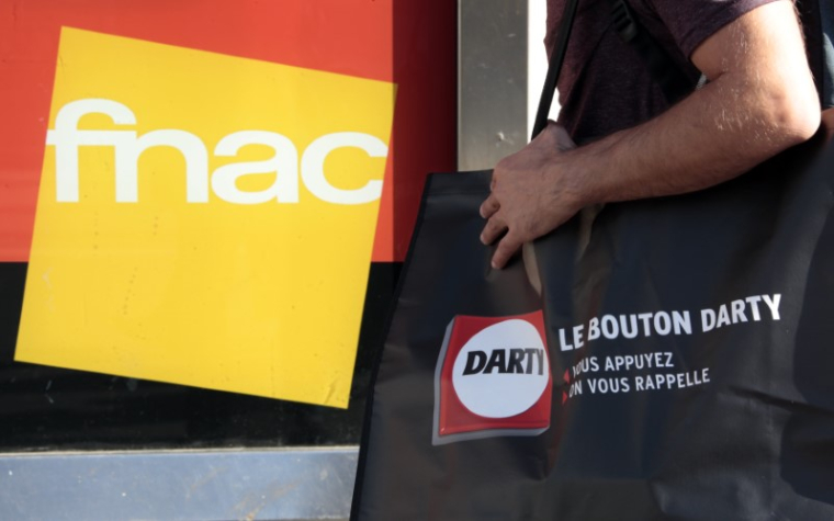 FNAC DARTY: LA MARGE PROGRESSE EN 2017 MALGRÉ UN MARCHÉ PEU PORTEUR