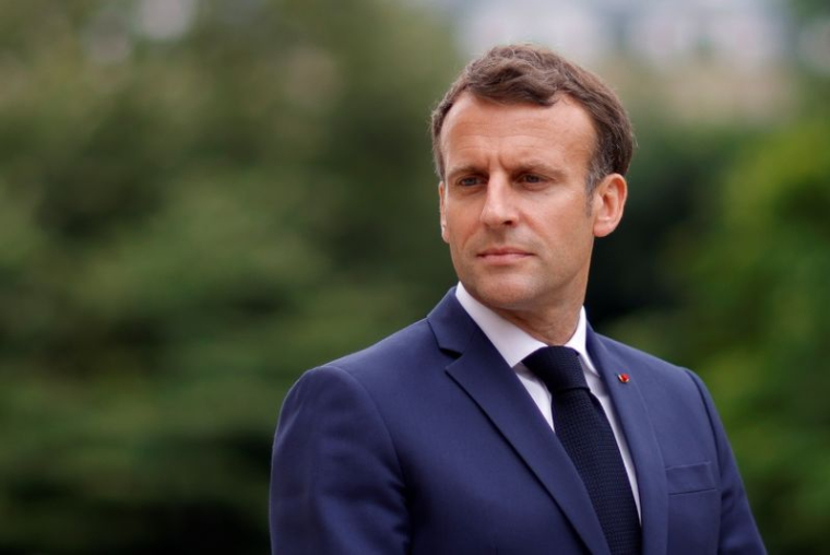 LGBT: MACRON DÉNONCE LA LOI HONGROISE, "NON CONFORME AUX VALEURS DE L'UE"