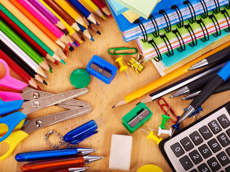 Rentrée scolaire 2023 : quel budget pour les familles ? / iStock.com - targovcom