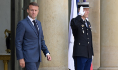 Emmanuel Macron à Paris, le 26 juin 2024. ( AFP / BERTRAND GUAY )