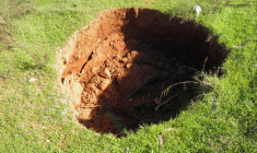 Un couple vivant dans l'Orne a découvert un trou béant à quelques mètres de sa maison. (illustration) (Pixabay / Realme)