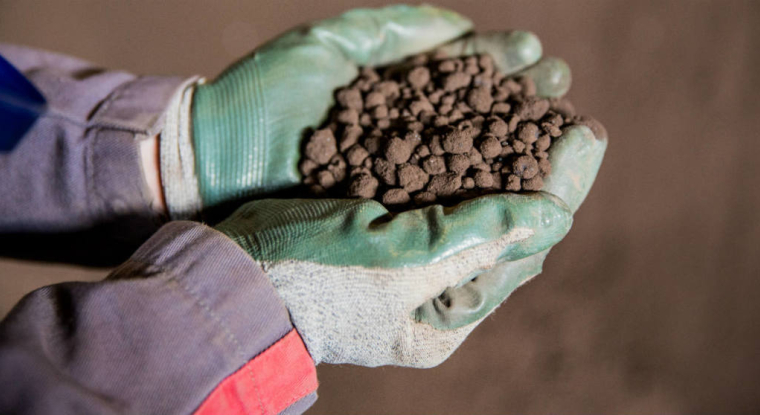 Le recyclage des poussières d'aciéries riches en zinc est une activité très rentable pour Recylex. (© Recylex)