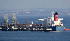 UN PÉTROLIER RUSSE SAISI EN GRÈCE DANS LE CADRE DES SANCTIONS DE L'UNION EUROPÉENNE