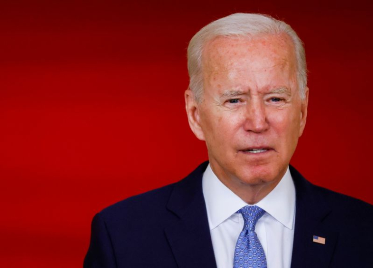 BIDEN CRITIQUE L'ARMÉE AFGHANE ET TRUMP APRÈS LE RETRAIT DÉSORDONNÉ DE KABOUL