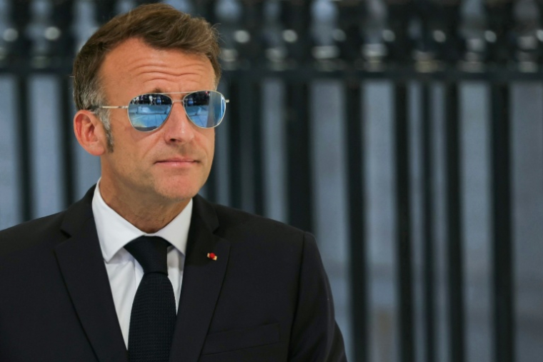 Le président français Emmanuel Macron s'exprime lors de la première journée nationale de commémoration de la reconnaissance de l'innocence d'Alfred Dreyfus, officier juif injustement condamné pour haute trahison à fin du 19e siècle, le 12 juillet 2026 à Paris ( POOL / Thomas SAMSON )