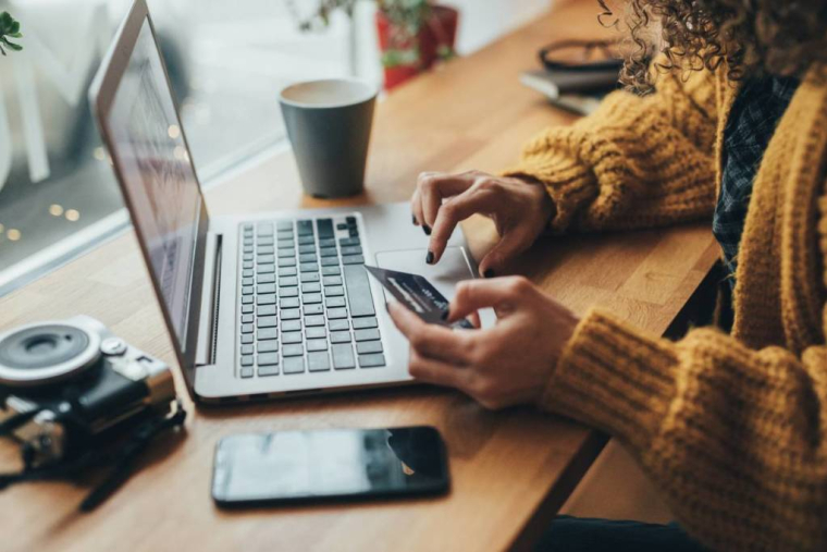 iStock.com-filadendron