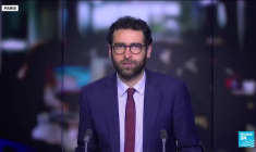 A Mayotte, une "opération anti-délinquance" et "anti-bidonville", selon Gérald Darmanin