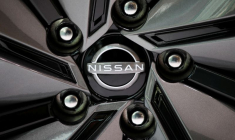 NISSAN REVOIT À LA BAISSE SA PRÉVISION DE PERTE ANNUELLE GRÂCE À SA RESTRUCTURATION
