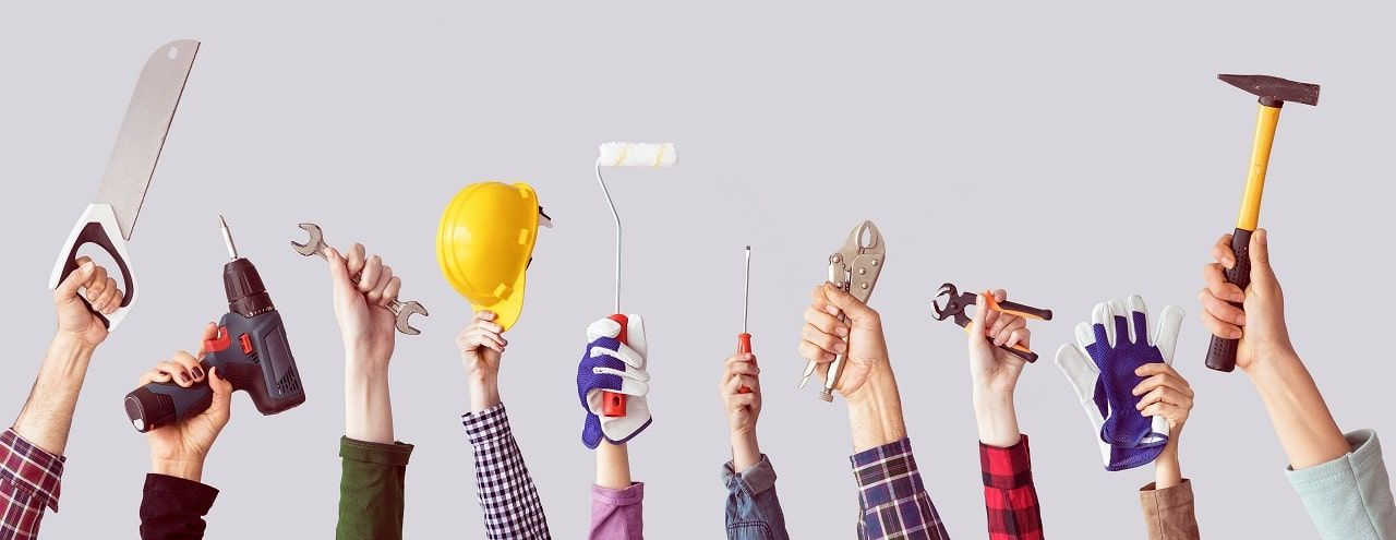 Profitez des beaux jours pour entretenir votre maison (Crédits photo : Adobe Stock -  )